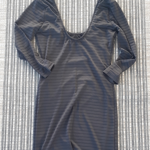 Forever 21 bodycon mini black dress - Picture 2 of 8